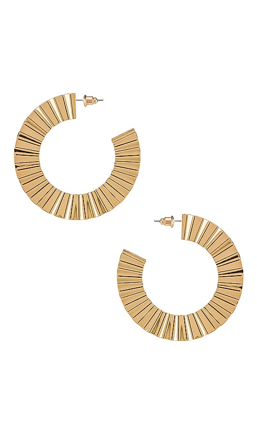 Ray Hoops in Metallic Gold.