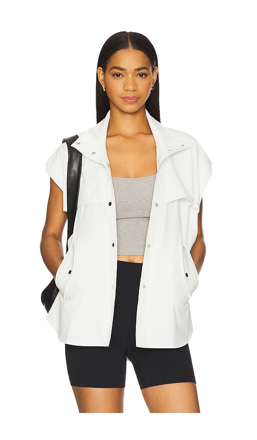 Nova Vest in White. - size XL (also in L, M, S, XS)